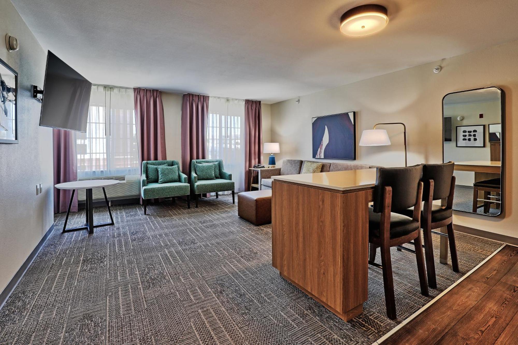 Staybridge Suites - Albuquerque Airport, An Ihg Hotel Екстериор снимка